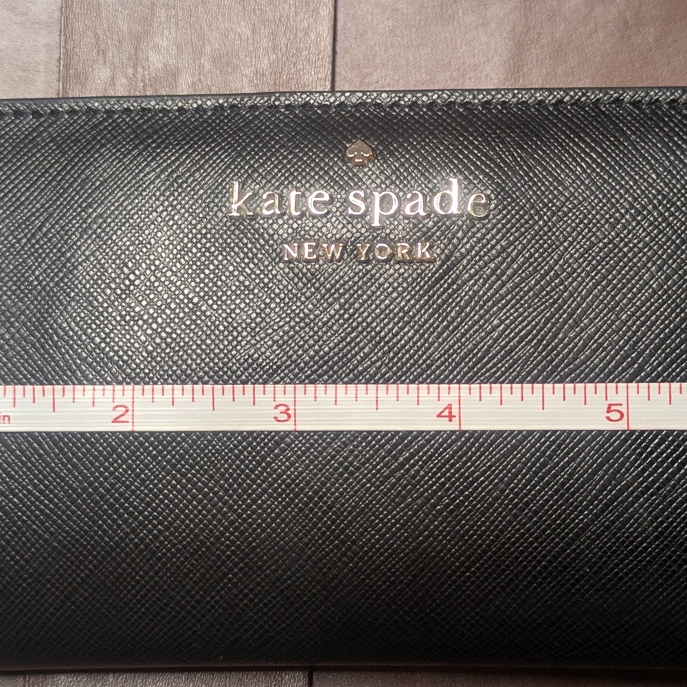 LIKE NEW! Kate Spade Large Staci Saffiano Leather Wallet - Picture 9 of 10